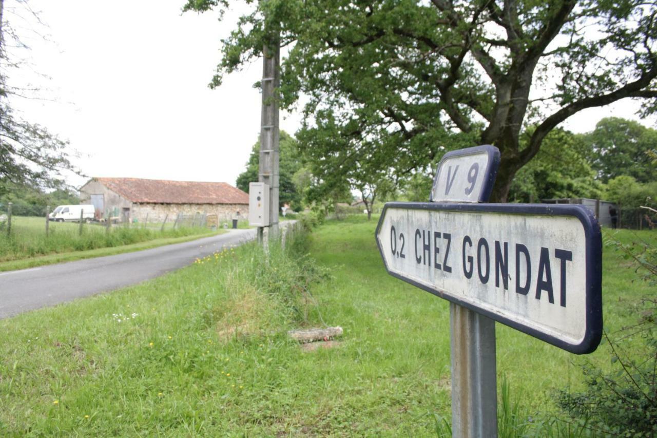 Chez Gondat Chambre d'hotes Saint-Martial-sur-Isop Buitenkant foto